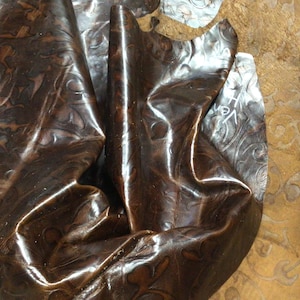 Distressed Venice Harness Brown Embossed Reversible Leather Cowhide Remnants. DD2611