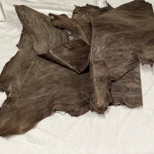 Distressed Brown Leather Sheepskins. Leather Hides. OSM30102