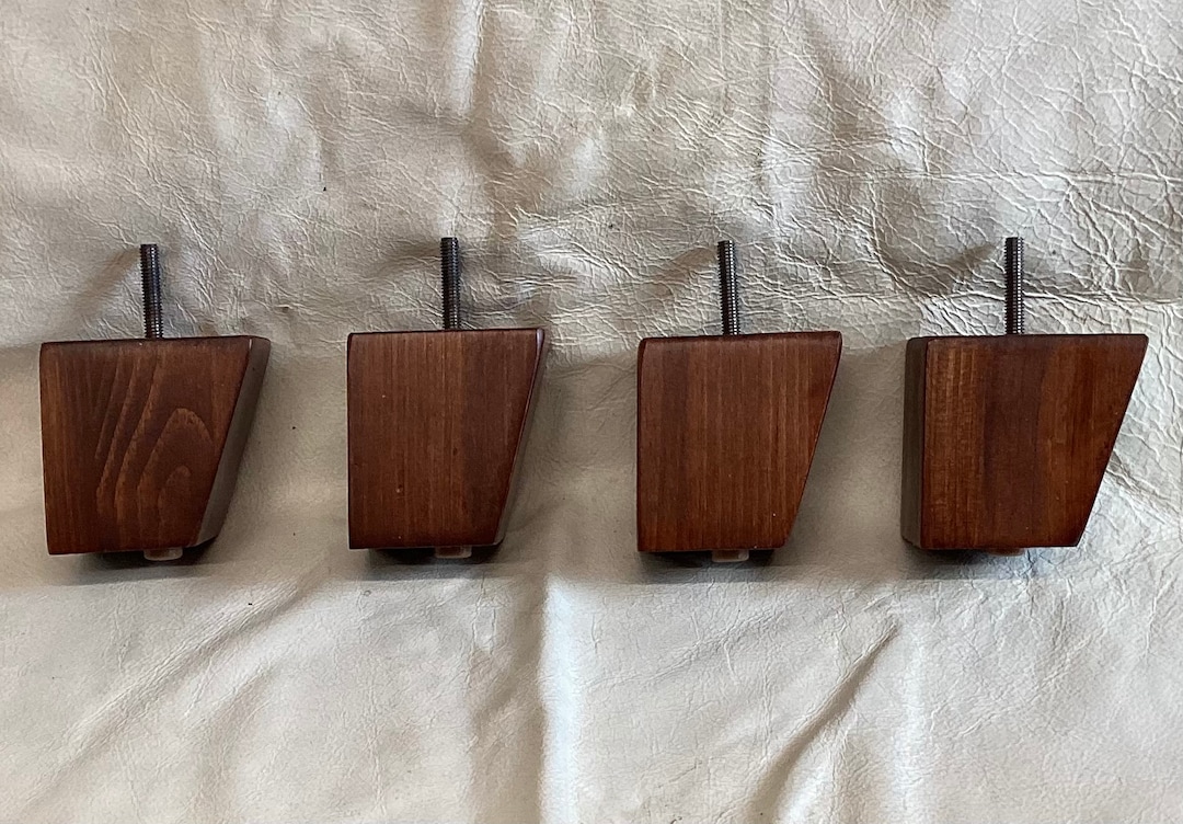 Oak Finish Wooden Furniture Legs: 3 1/4
