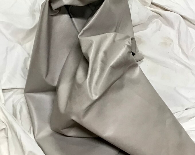 Town Piece Creamy Taupe Leather Cowhide. Leather Hide.  TOWN75
