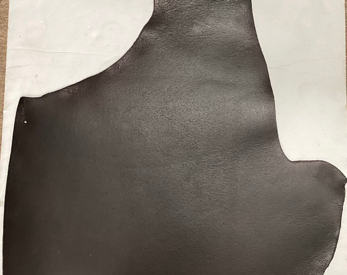 12-13 Oz, Tooling Leather. Dark Brown, Leather.  Holster Leather.  VEG62
