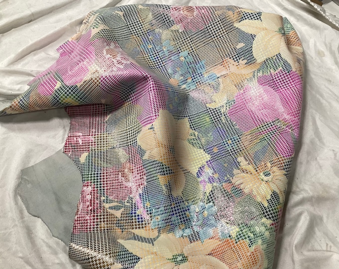Printed Floral Leather Lambskins.  Leather Hides,  LAMB1228