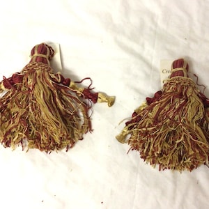 Package of 2 Gold and Red 7 Inch Tassels.  TBYN09