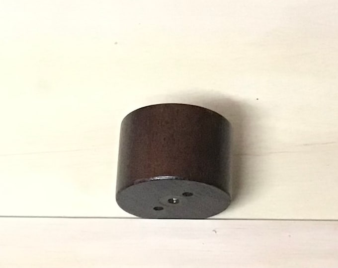 Package of 2 or 4 Walnut Finish 1 1/2 Inch Furniture Legs. LS100