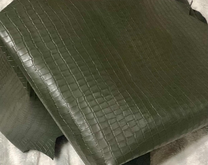 12 square feet Green Embossed Gator Belly Leather Cowhide Remnant. Craft Supplies, CA735