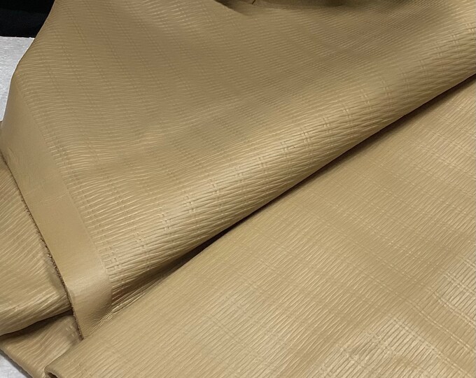 Toast Embossed Cross Weave Full LeatherCowhides,  B51