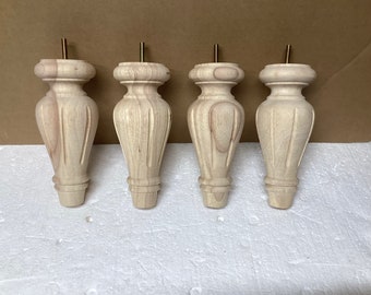 LT8135 Package of 4 Unfinished 8 Inch Wooden Legs