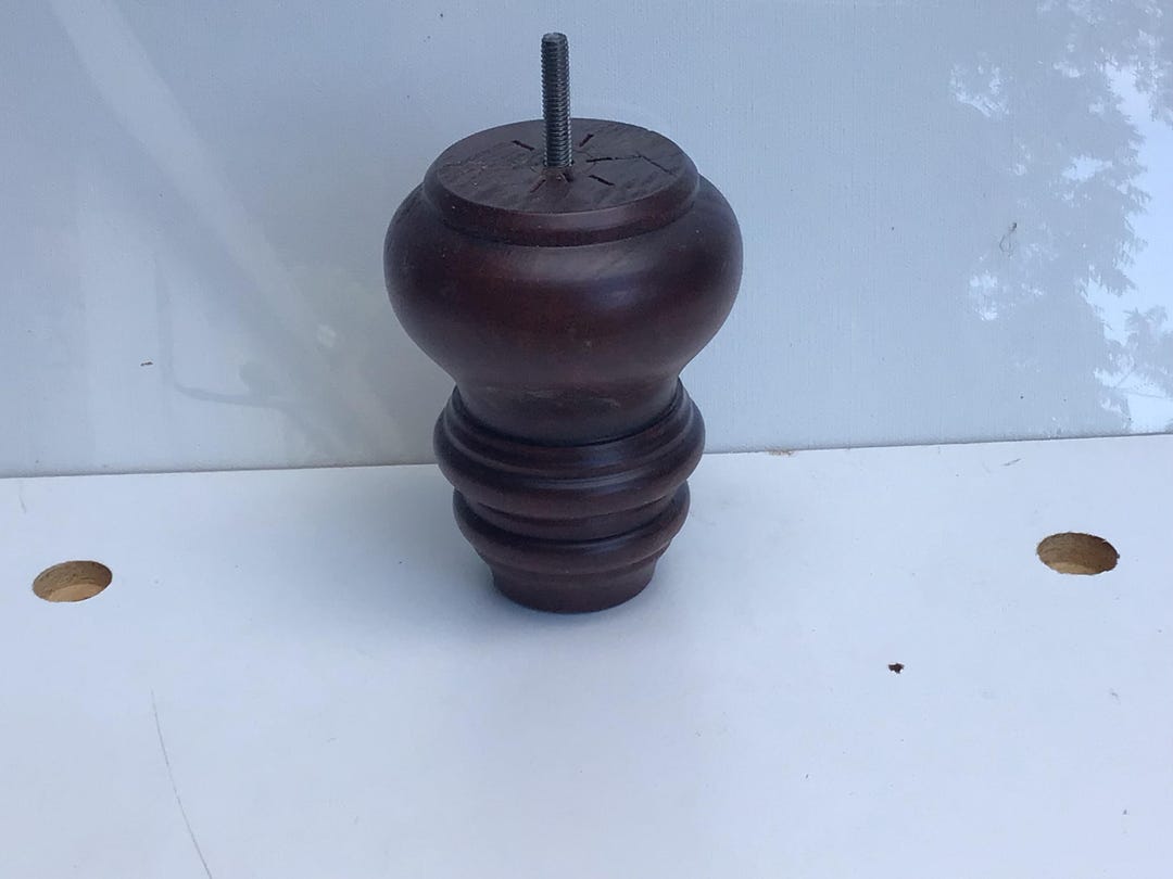 Mahogany Finish Wooden Furniture Legs: 5.25