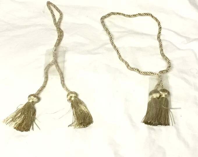 Package of 2 Satin 27 inch Chair Tie with 3 inch tassels. TPR01