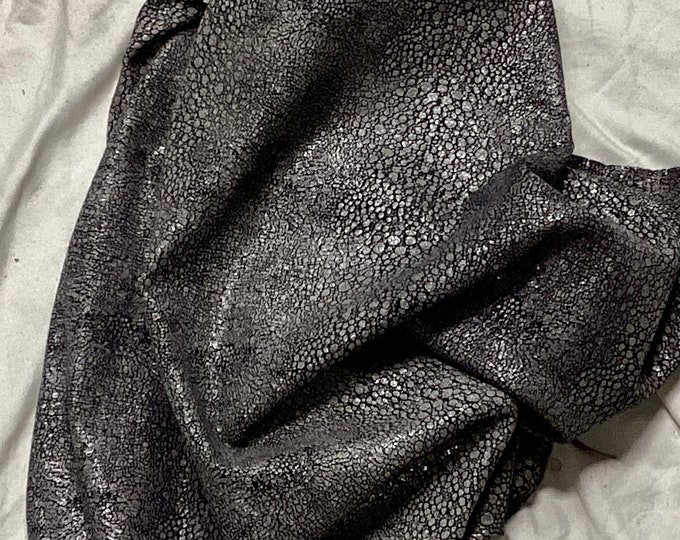 Cracked Graphite Gray Leather Lambksin.  OSM10268