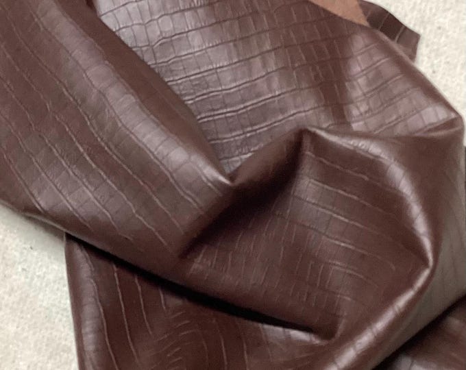 Brown Embossed Gator Embossed Leather Cowhide Remnant,  LAC68