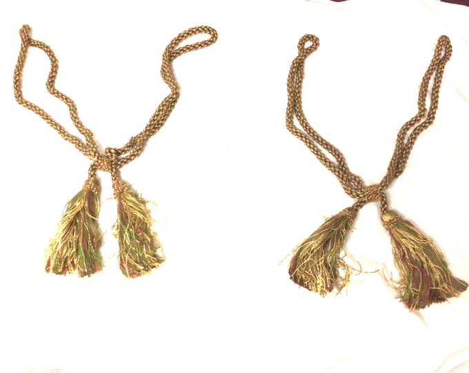 Package of 2 Burgundy Green and gold 27 inch Twist Tiebacks with Double Tassels TP77