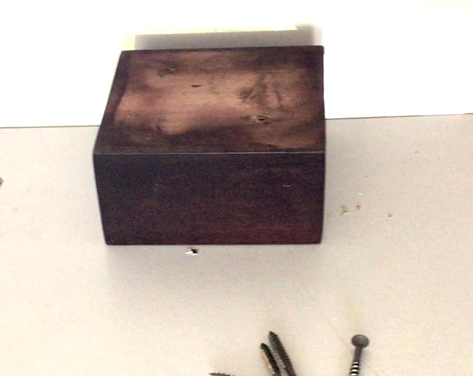 Package of 4 square wooden furniture legs,in a mahogany finish. Chair Risers. Sofa feet. 1407-1207