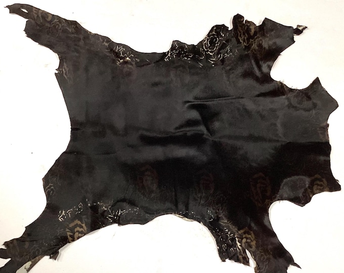 Dark Brown Hair on Lambskin.  Leather Hide,  Accent Rug.  OSM407