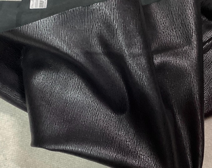 Black Embossed Cowhide Leather Side, Upholstery Remnants (20 sq ft). LAC07