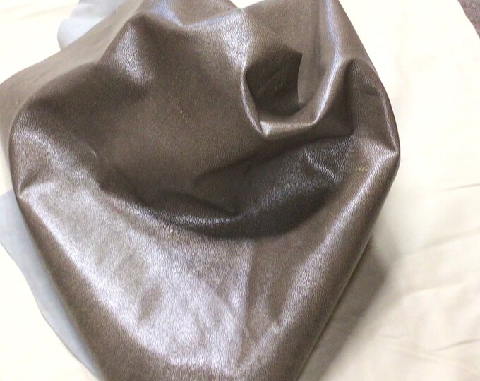 Metallic Taupe Embossed Stingray Leather Cowhide Remnants. 1007