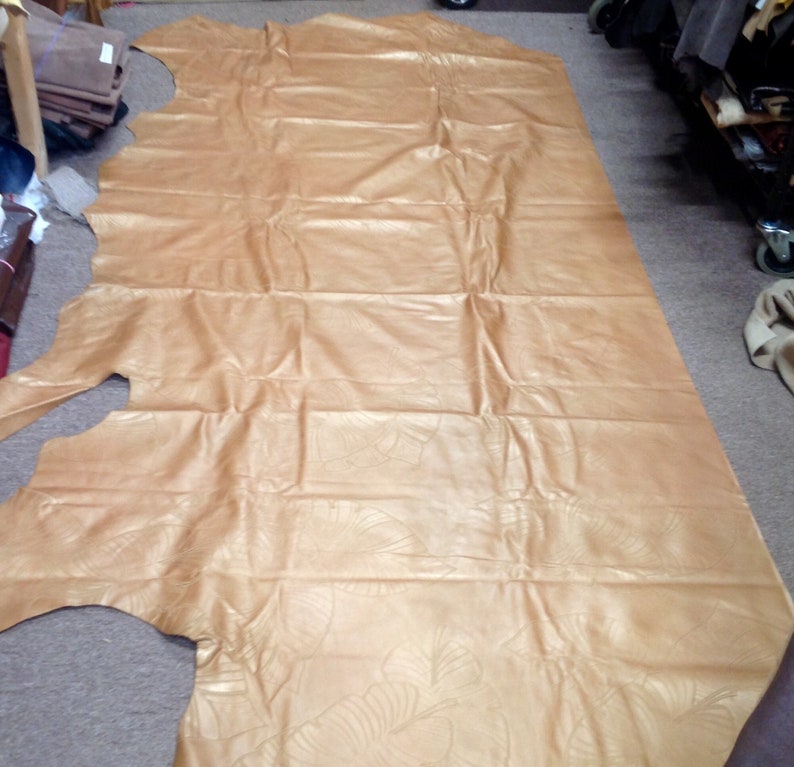 Golden Caramel Embossed Palm Leaves Cowhide Leather Partials DD2039