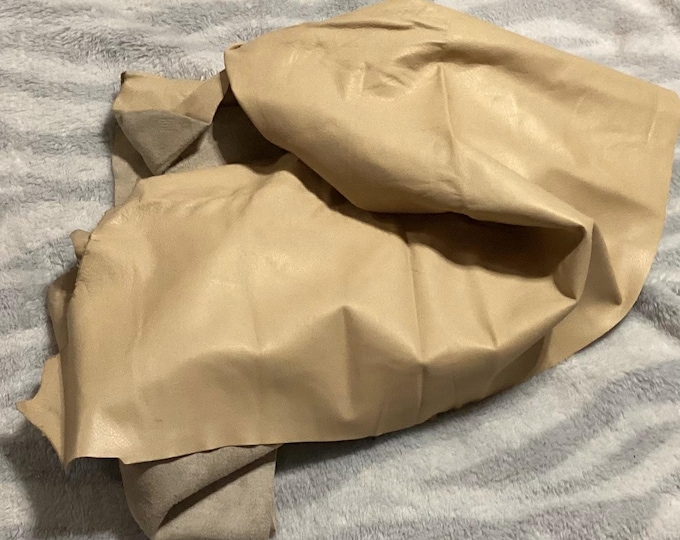 Bentley Cream Leather Cowhides. Upholstery. Garment. Automotive. Leather Hides. DEAL72
