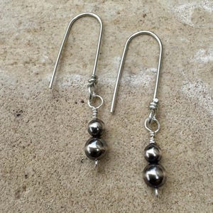 Navajo Pearl Dangle Earrings, Sterling Silver Drop Southwest Style Earrings