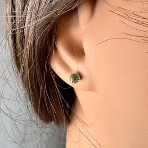 Green Kingman Turquoise Stud Earrings • Sterling Silver Posts • 4mm Cabochons zdjęcie 6