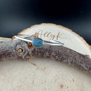 Blue Labradorite Cuff Bracelet – Handcrafted Adjustable Sterling Silver Jewelry image 4