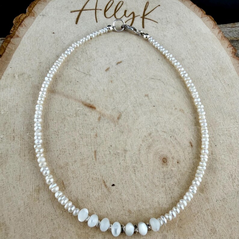 Freshwater Anklet with Mother of Pearl Accent • Sterling Silver Ankle Bracelet bild 8