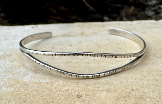 Sterling Silver Hammered Cuff Bracelet, Split Center Design, Silver Jewelry, Minimalist Cuff, Unique Bracelet