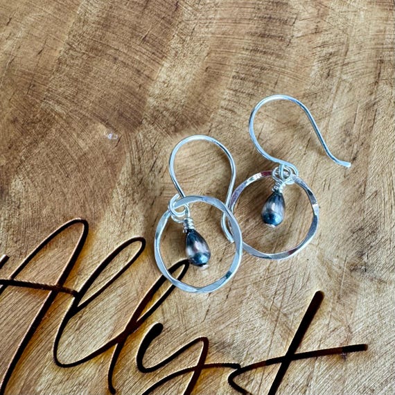 Navajo pearl teardrop earrings / dangle sterling silver desert pearl circle earrings