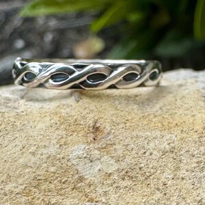 Sterling Silver Trinity Twist Ring • Rope Pattern Band • Handmade Elegance