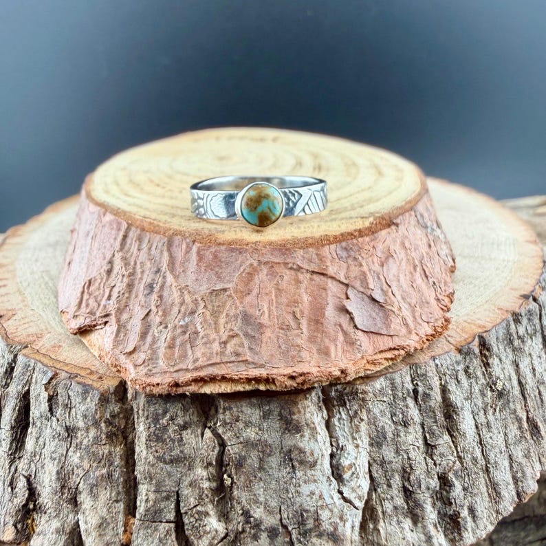 6mm Number 8 Turquoise Ring • Floral Sterling Silver Band • Southwest Jewelry image 11