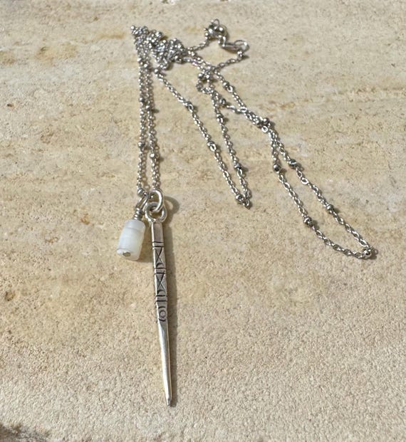 Sterling Silver Spike with Mother of Pearl Pendant, Satellite Chain Necklace, Silver Jewelry, Mother of Pearl Necklace