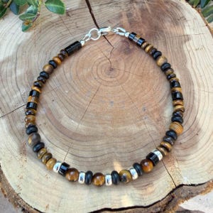 Tigerauge Armband • 4 mm Mischschnitte • Schwarzer Onyx • Sterlingsilber-Verschluss Bild 1