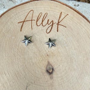 Sterling Silver 3D Star Stud Earrings · Western & Southwestern Rustic Minimal Star Posts image 9