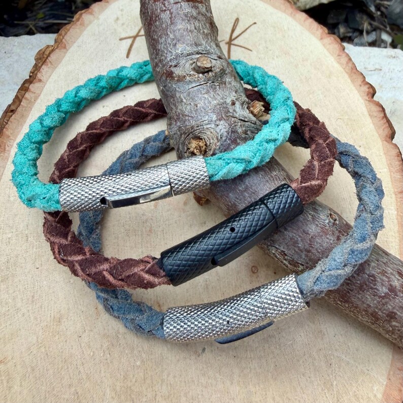 5 mm Geflochtenes Wildlederarmband • Bajonettverschluss • Lederschmuck Bild 1