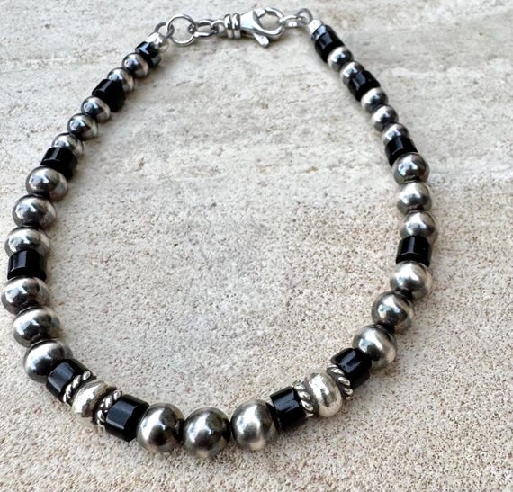 Navajo Pearl Bracelet with Black Onyx, Sterling Silver Beaded Bracelet, Gemstone Bracelet, Gift for Her