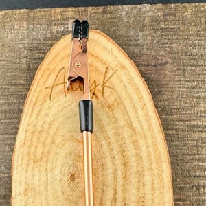 Bracelet Clasp Helper: One-Handed Bracelet Tool