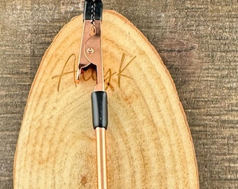 Bracelet Clasp Helper: One-Handed Bracelet Tool