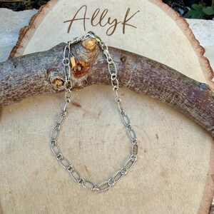 Silver Oval Link Bracelet • Textured Sterling Chain • Everyday Layering imagem 6