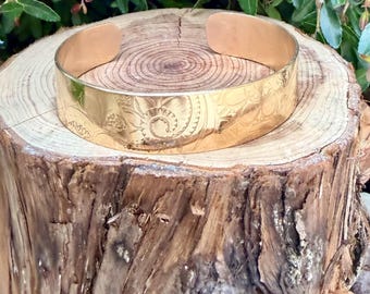 Flower Pattern Brass Cuff • Hand‑Forged • Rustic Golden Bracelet