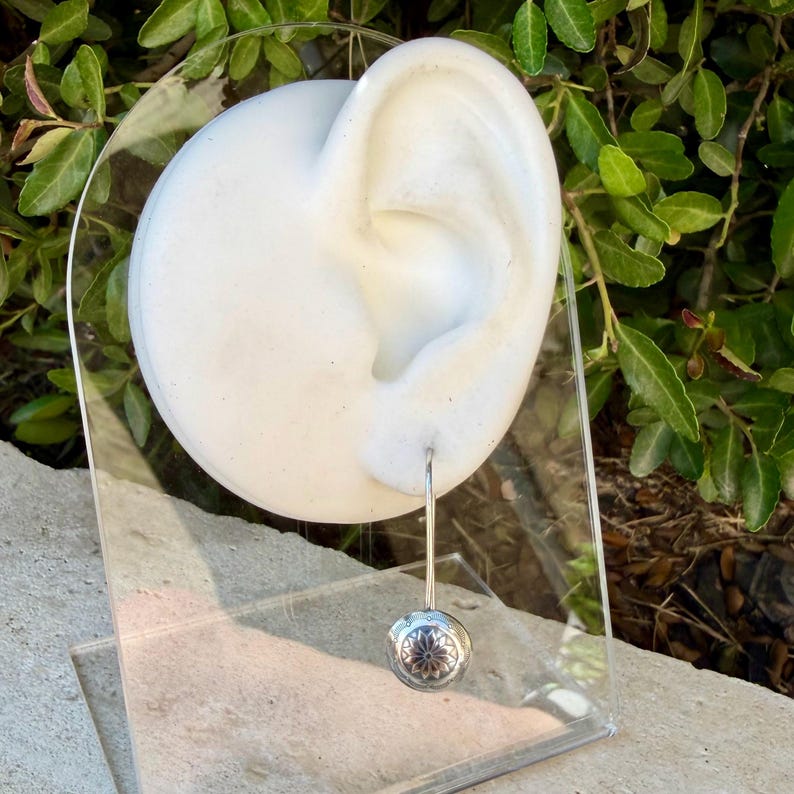Sterling Silber Concho Ohrringe • Sonnenblume oder Starburst Tropfen • Argentium Ohrhaken 18g 20g Bild 13