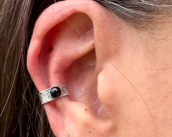4mm Onyx Ear Cuff • Sterling Silver • Faux Conch • No Piercing Required