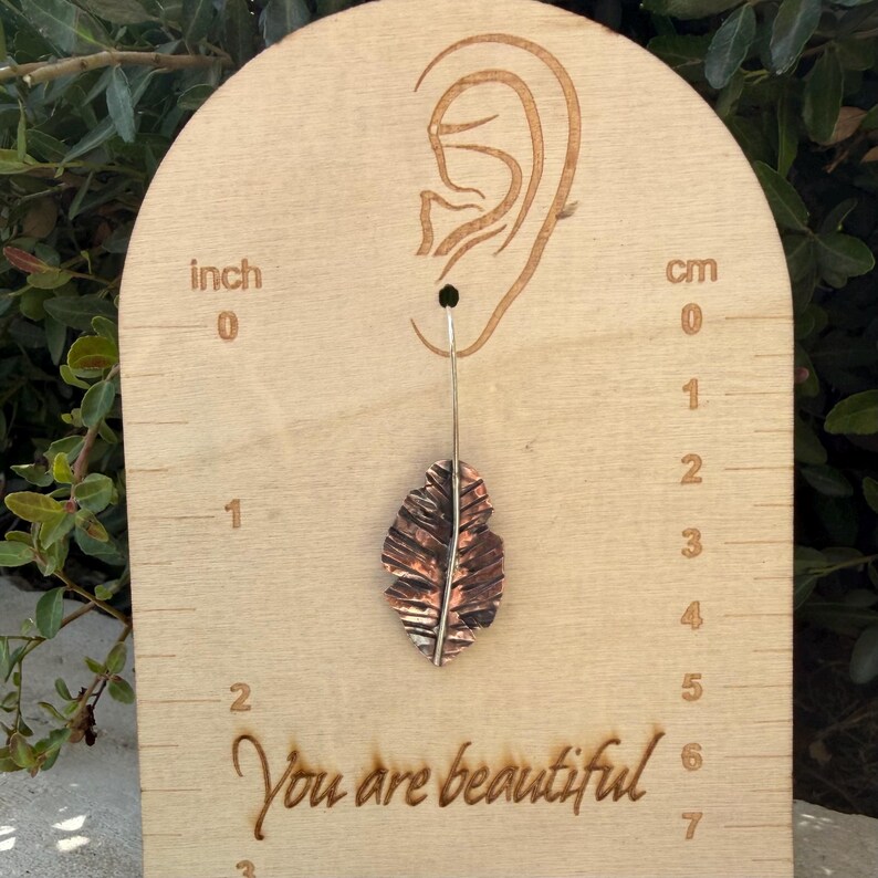 Boucles d'oreilles feuilles de cuivre et d'argent • Boucles d'oreilles pendantes en métaux mixtes image 7