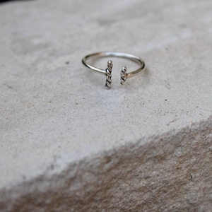 Vertical Uneven Rope Bar Sterling Silver Ring - Handmade Geometric Open Band, Adjustable Ring