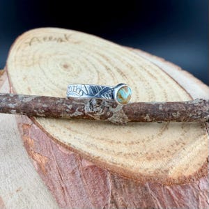 6mm Number 8 Turquoise Ring • Floral Sterling Silver Band • Southwest Jewelry Smooth