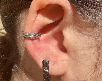 Sterling Silver Floral Leaves Cuff | Wide Conch Band | No-Piercing Earring