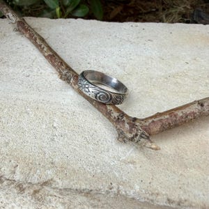 Sterling Silver Daisy Band Ring | Wide Band Elegance image 5