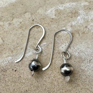 Dainty Navajo Pearl Drop Earrings, Dangle Sterling Silver Earrings, Southwest Style Jewelry, Elegant Design