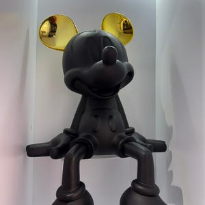 Mickey Mouse Statue | Disney Luxury Home Décor | Pop Art Inspired Collectible Sculpture | Pop Art | Luxury | Luxury Art