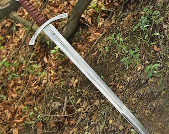 Espada Accolade hecha a mano a medida - Decoración medieval y accesorio para cosplay