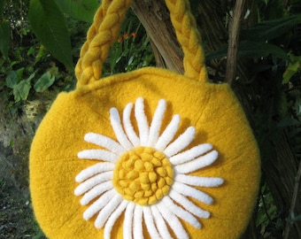 Daisy  - PDF knitted felted bag pattern